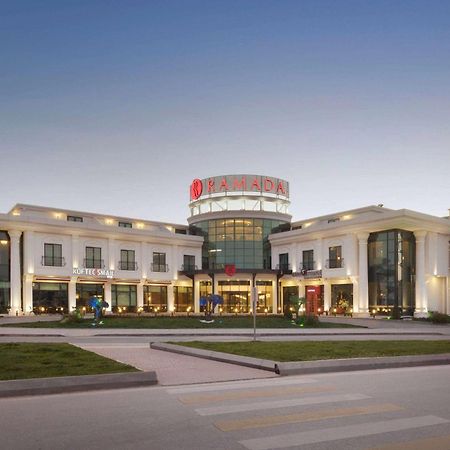 Ramada By Wyndham Sakarya Hotel Екстериор снимка